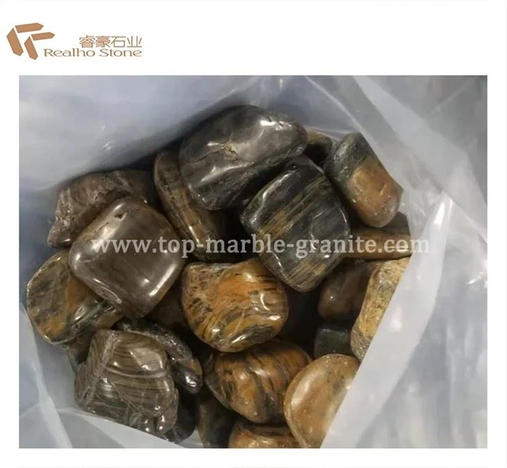 grey pebbles landscaping